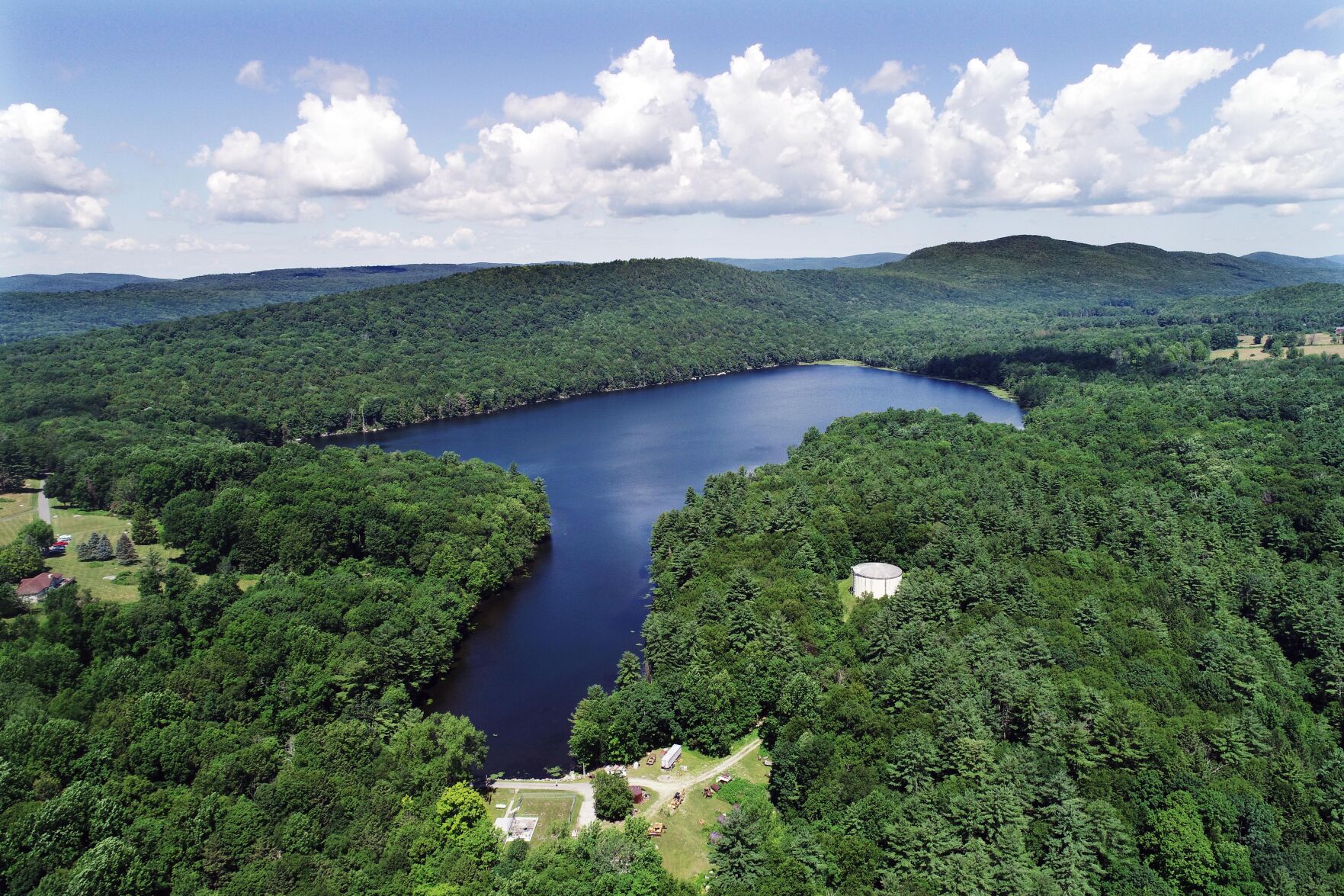 Housatonic water source, Long Pond
